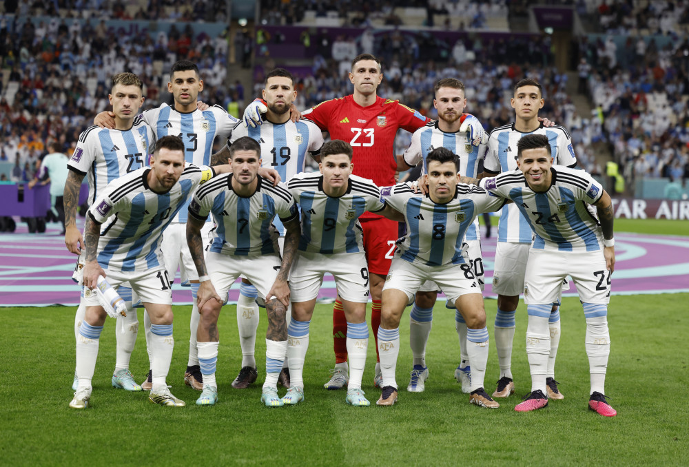 没几场机会了！斯洛特再丢“保命局”，高层对他不信任值提升