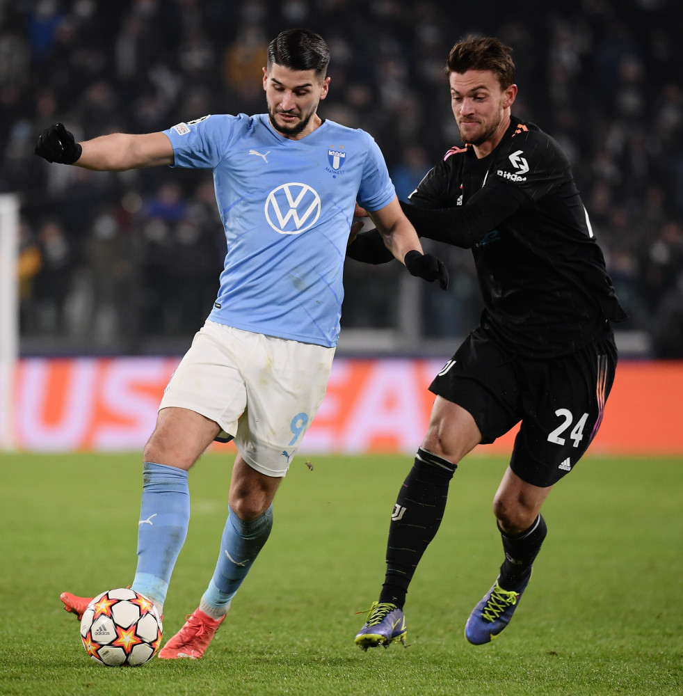 小法：阿森纳是一支防守非常出色的球队，他们补强得很好