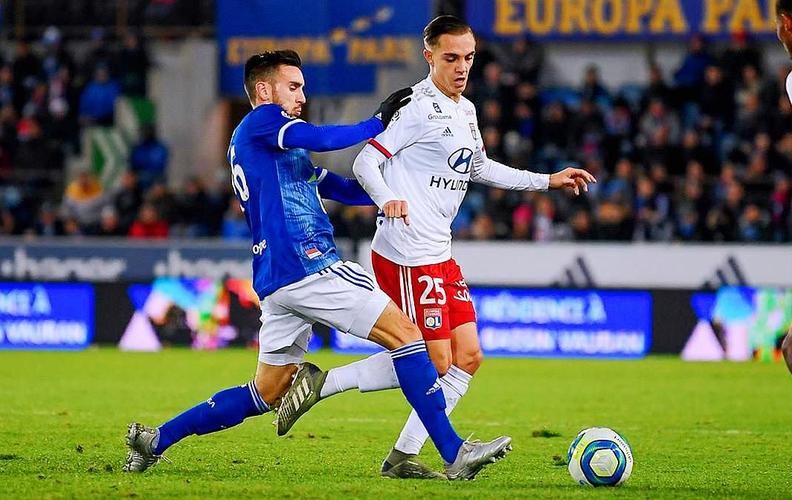 科里纳：正提议世界杯中VAR扩宽应用，复核角球+介入两黄判罚