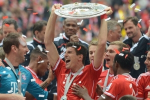 欧冠今夜观赛指南：皇马再遇曼城；多特主场迎战闪耀哥（欧冠今夜看点：皇马再战曼城，多特坐镇主场迎战闪耀哥）