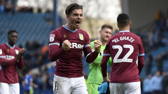 杨晨对话施拉普纳：中国球员不该只为钱踢球，留洋从乙级开始