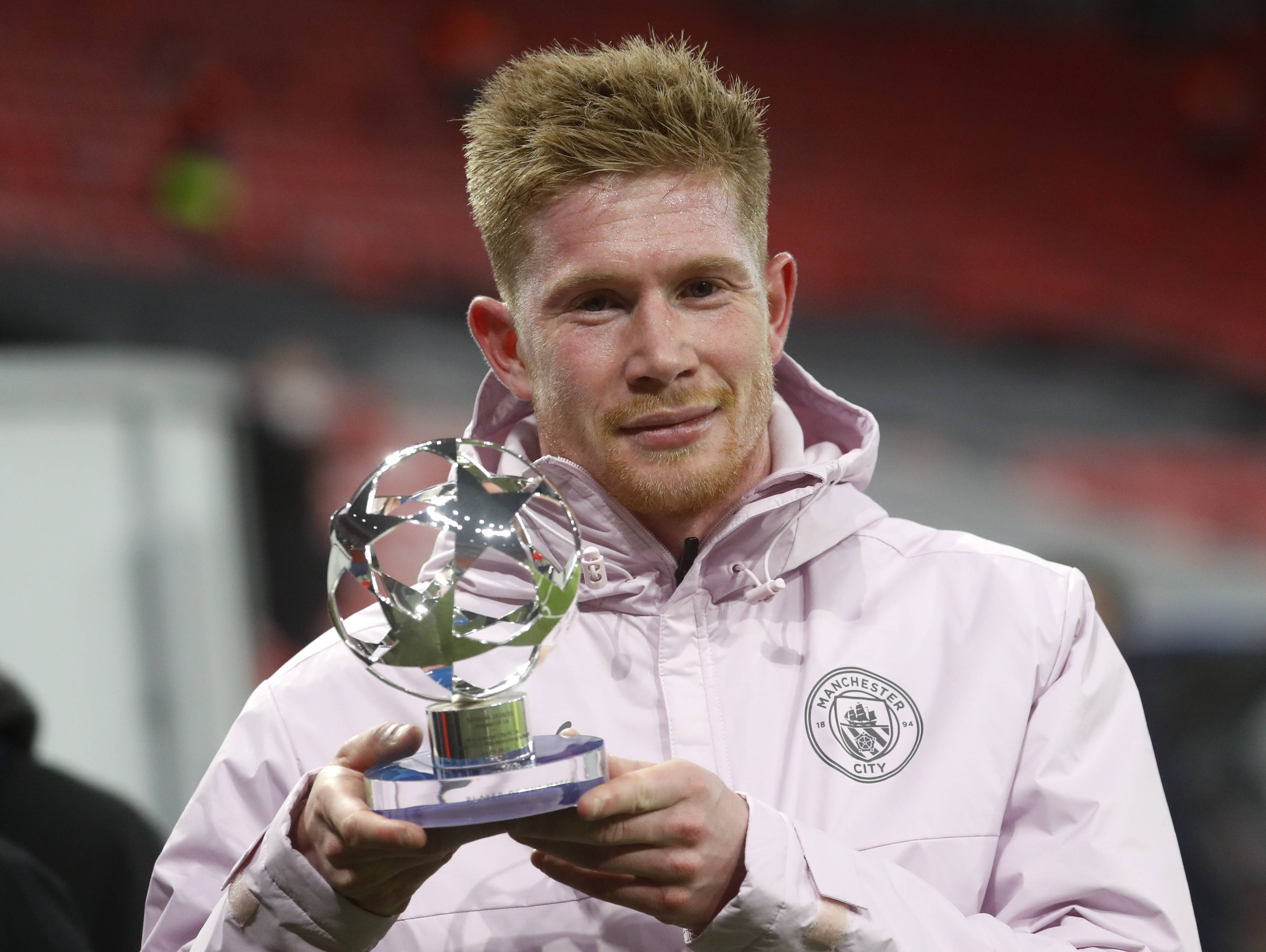 北爱尔兰主帅：即使末轮结果不重要，但我们要避免吃牌停赛（北爱尔兰主帅：末轮胜负不关键，但必须避免因吃牌被停赛）