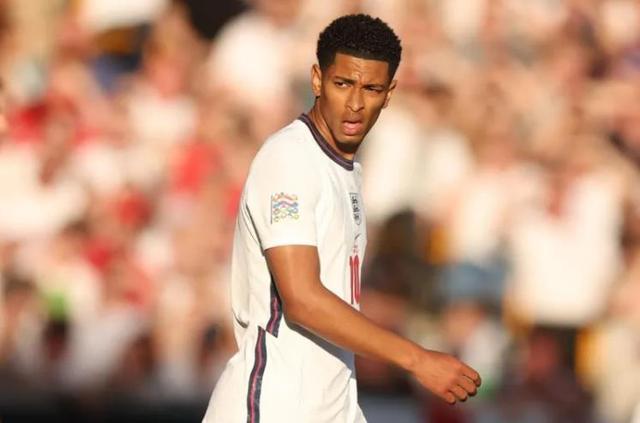 申花迎来2025最后一战，特谢拉、路易斯等多人合同将到期