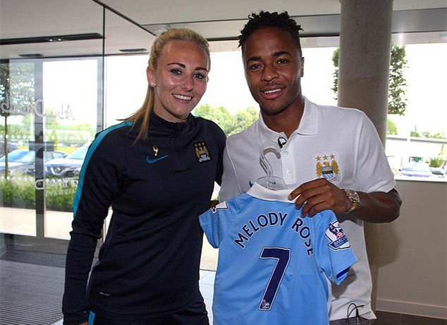 意甲半场：霍伊伦破门，那不勒斯1-0尤文