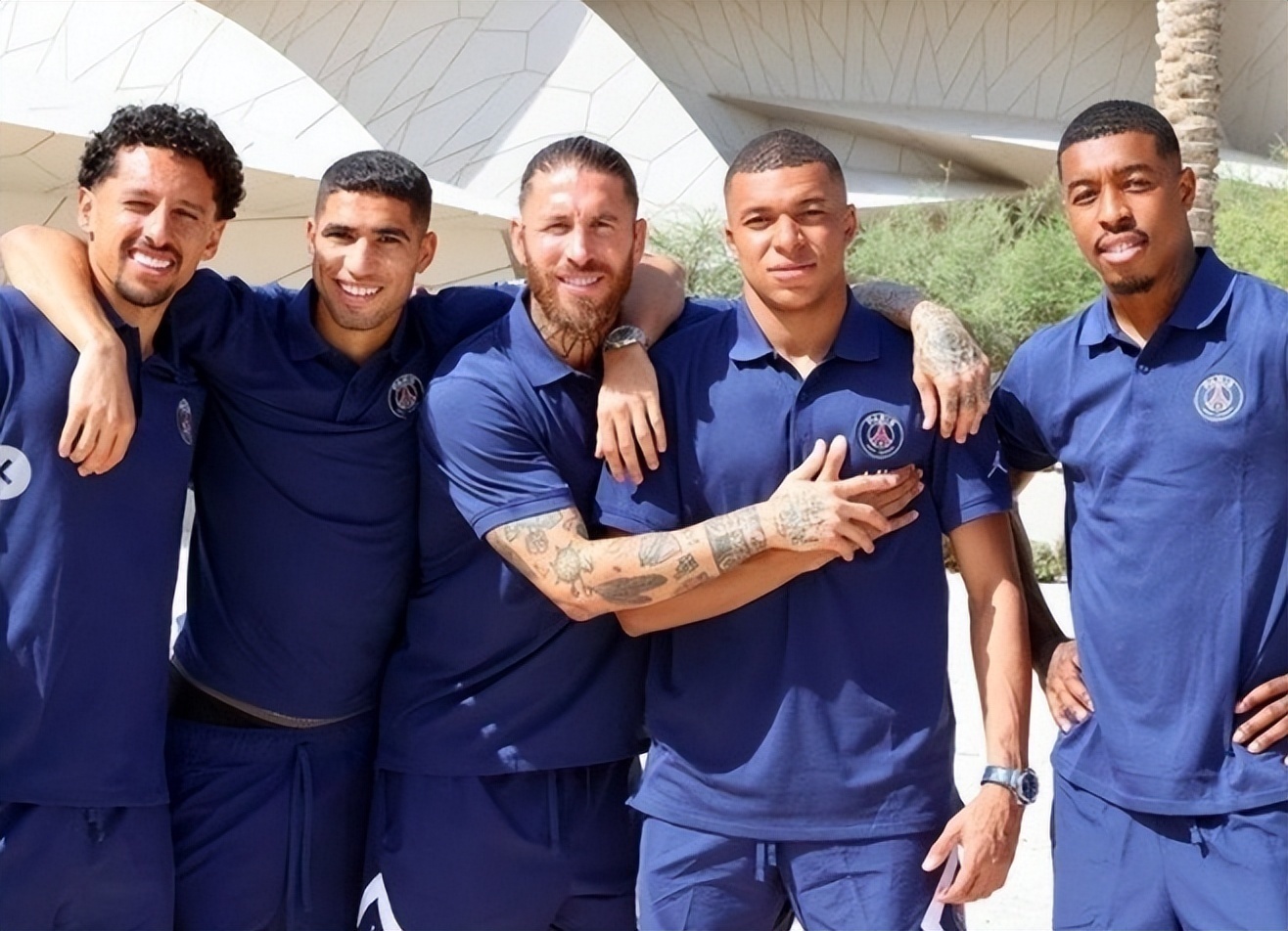 英格兰客战阿尔巴尼亚：凯恩、贝林领衔，埃泽、赖斯出战（英格兰客场挑战阿尔巴尼亚：凯恩、贝林厄姆领衔，埃泽、赖斯登场）